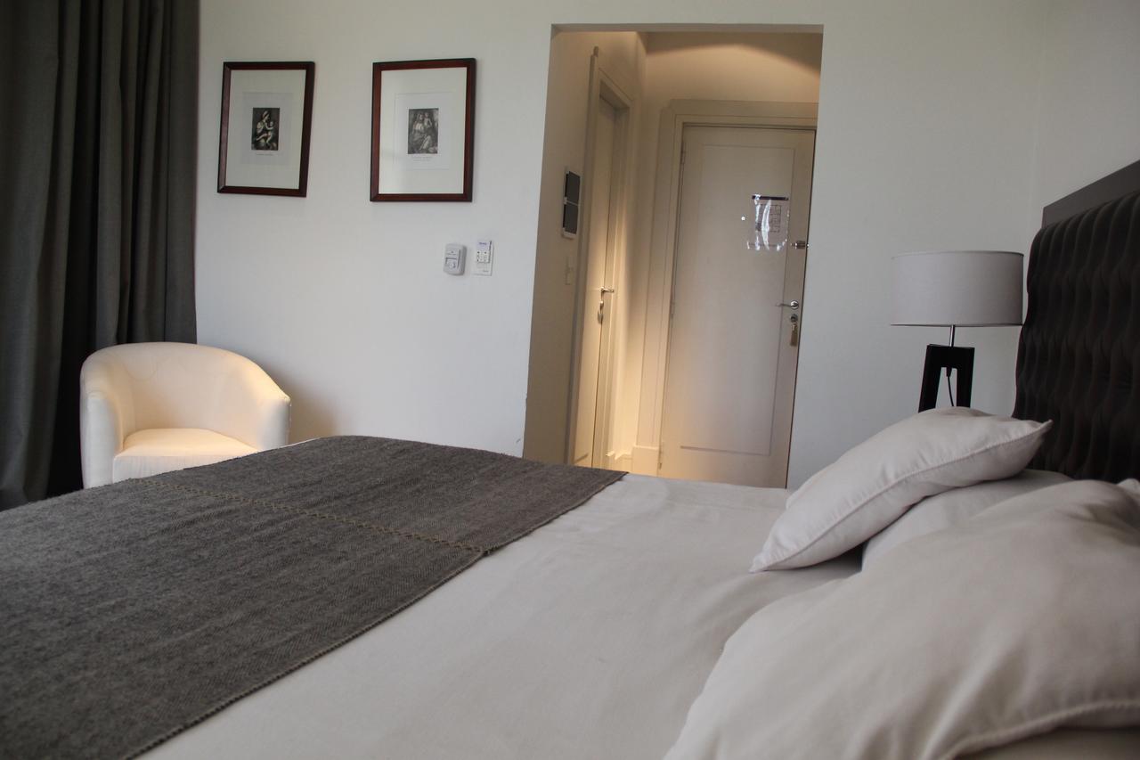 Real Hotel Lujan Kültér fotó