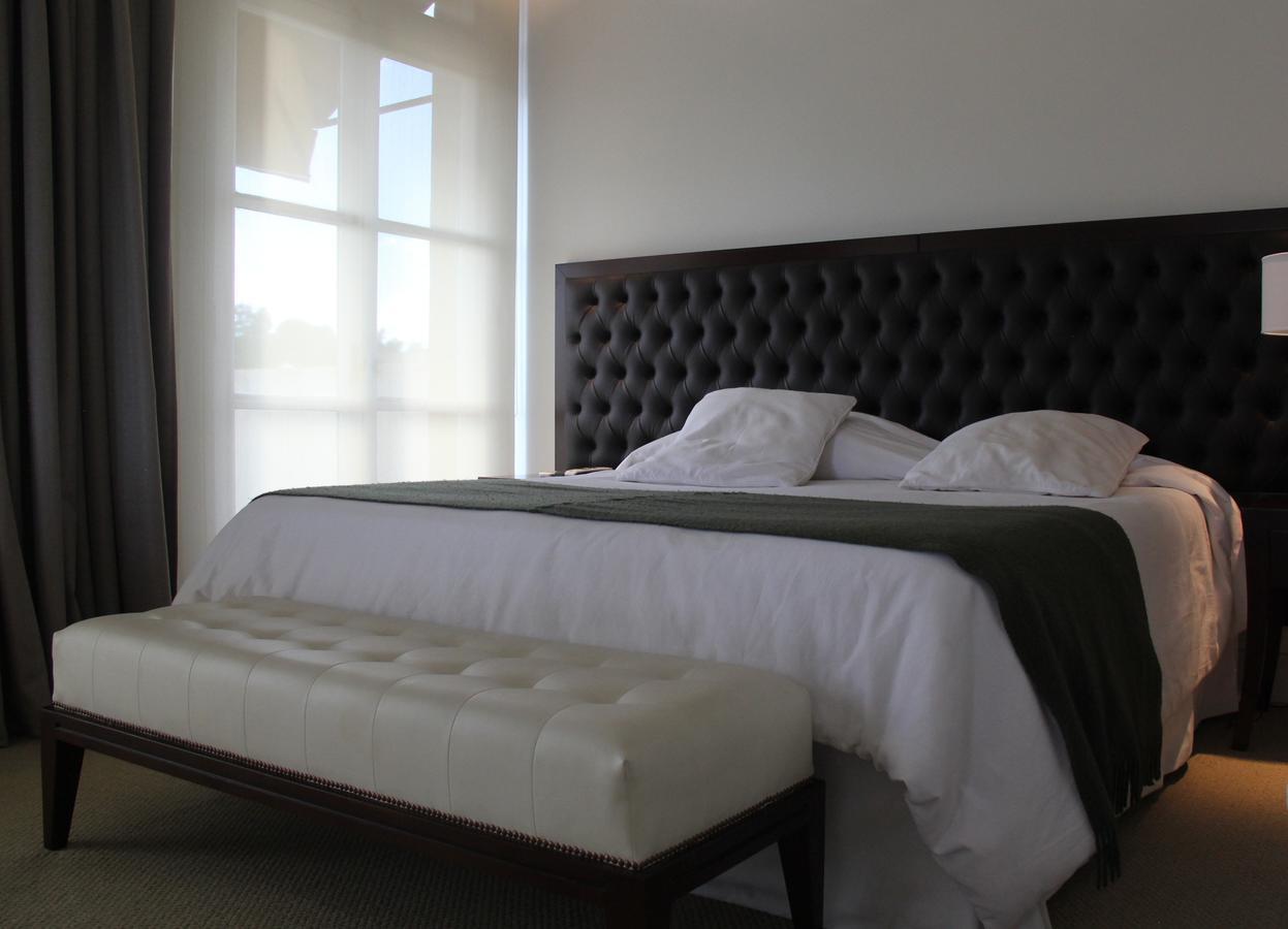 Real Hotel Lujan Kültér fotó
